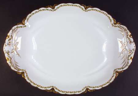 Clover Leaf 20" Oval Platter with Well
