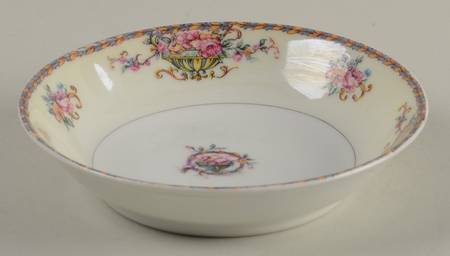 Commodore (No Trim) Fruit/Dessert (Sauce) Bowl
