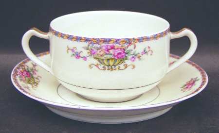 Commodore (No Trim) Flat Bouillon Cup & Saucer