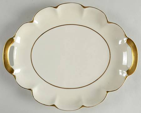 Concorde (New York) Handled Cake Plate