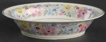 Cornflower 9" Oval Vegetable Bowl