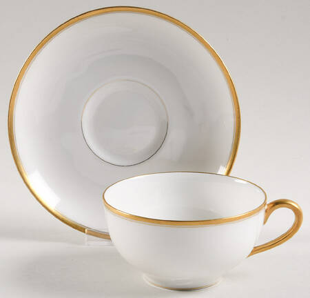 Coronada Flat Cup & Saucer Set