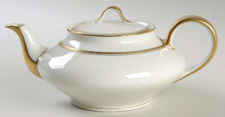 Coronada Teapot & Lid