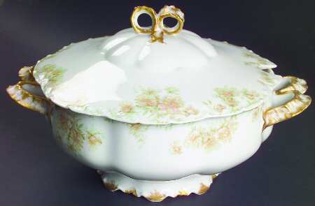 Countess Tureen &  Lid
