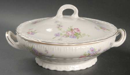 Crinoline Round Covered Vegetable