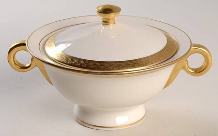 H5104 Sugar Bowl & Lid