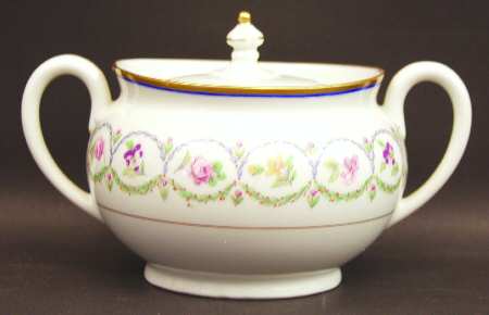 Dauphine Sugar Bowl & Lid