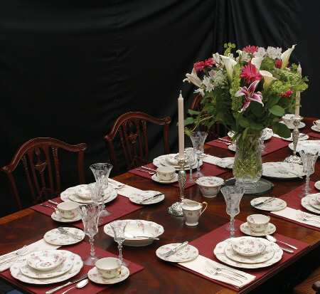 Delaware (New York) 55  Piece Estate Set