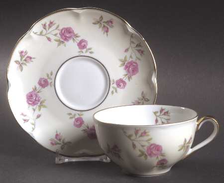 Delaware (France) Flat Cup & Saucer Set