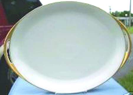 Donhoff 13" Oval Serving Platter