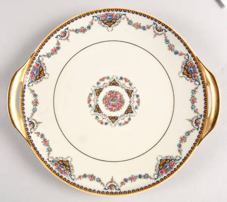 Dora Handled Cake Plate