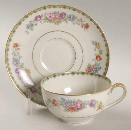 Dubarry Flat Cup & Saucer Set