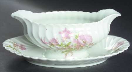 Dumont Gravy Boat with Attached Underplate