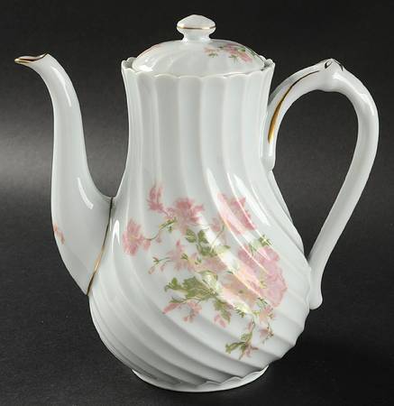 Dumont Small Coffee Pot & Lid