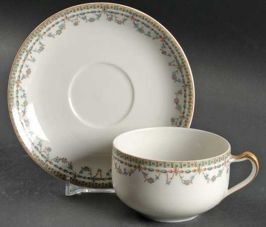 Durana Flat Cup & Saucer Set
