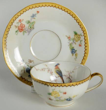 Eden Flat Cup & Saucer Set