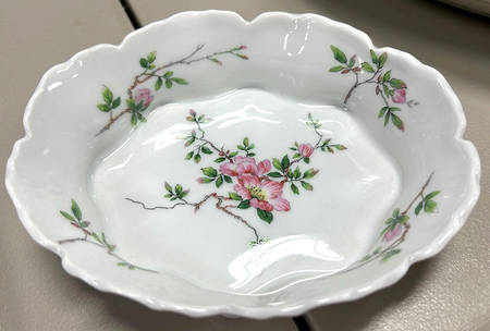 Eglantine Bon Bon