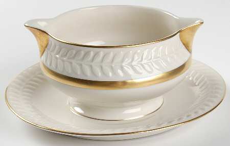 Embassy Gravy Boat with Attached Underplate