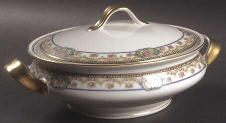 Essex (Gold Trim) Round Covered Vegetable