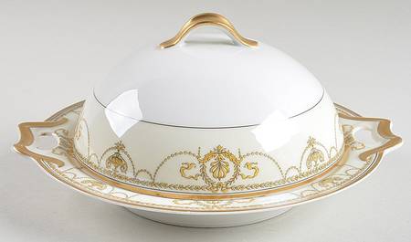 Eugenie (Black Laurel & Swags) Round Covered Butter