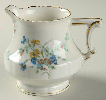 Fleurette (White, Newer) Creamer