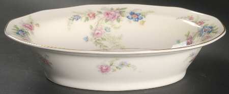 Fleurette (Cream, Older) 9" Oval Vegetable Bowl