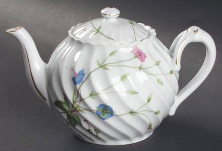 Florence (Newer, Swirl Edge, No Trim) Small Teapot & Lid