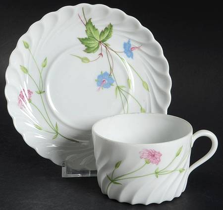 Florence (Newer, Swirl Edge, No Trim) Flat Cup & Saucer Set