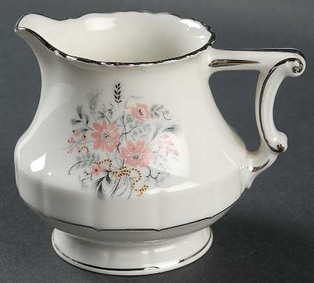 Floradora Creamer