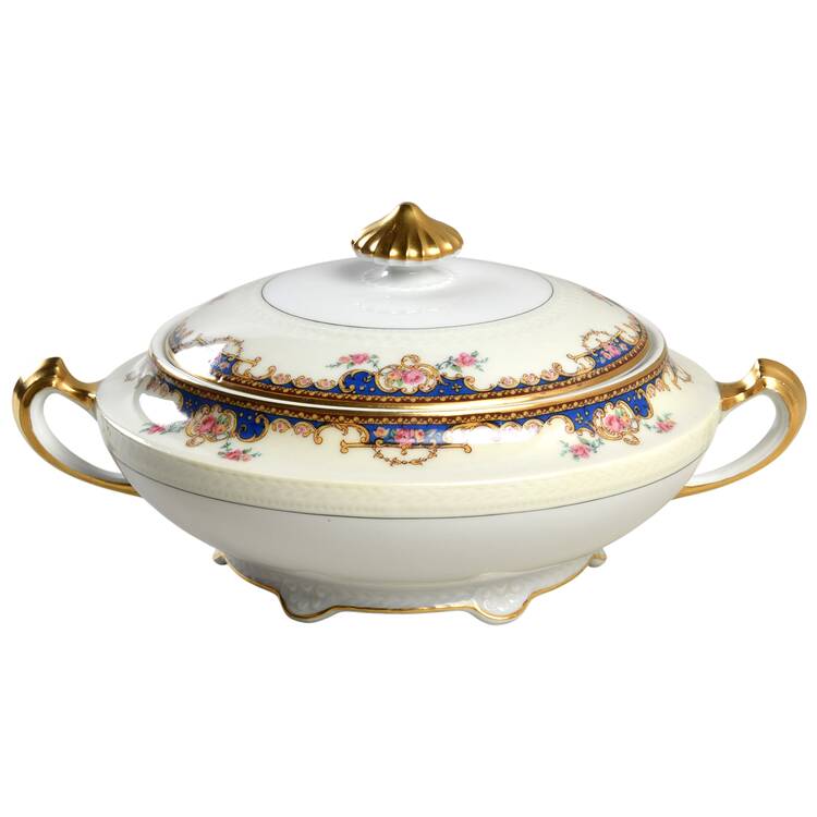 Fontainebleau Round Covered Vegetable