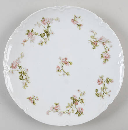 Frontenac (French) Coupe Luncheon Plate