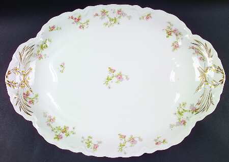 Frontenac (French) 18" Oval Serving Platter with Well