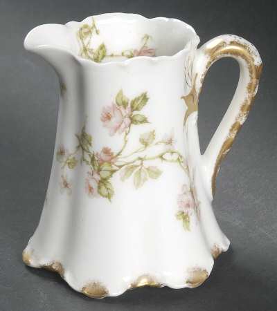 Frontenac (French) Creamer
