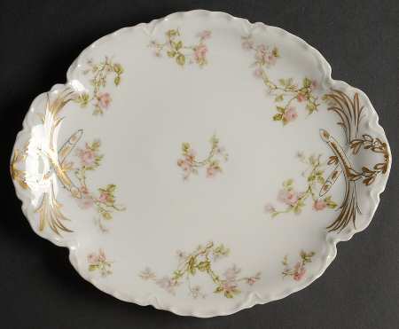 Frontenac (French) 10" Oval Serving Platter