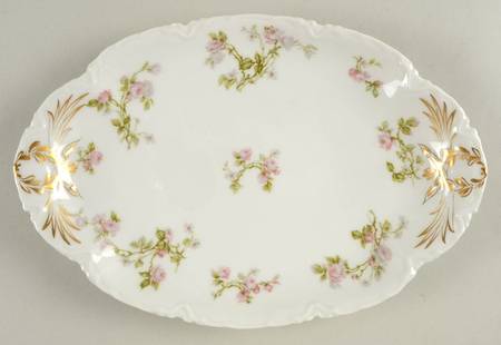 Frontenac (French) 11" Oval Serving Platter