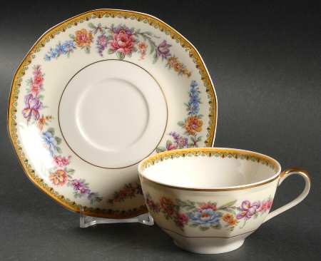 Frontenac (New York) Flat Cup & Saucer Set