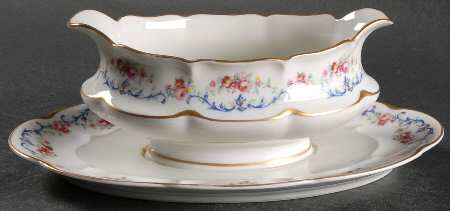 Garland Gravy Boat with Attached Underplate