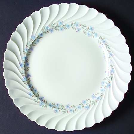 Gentiane Dinner Plate by Haviland