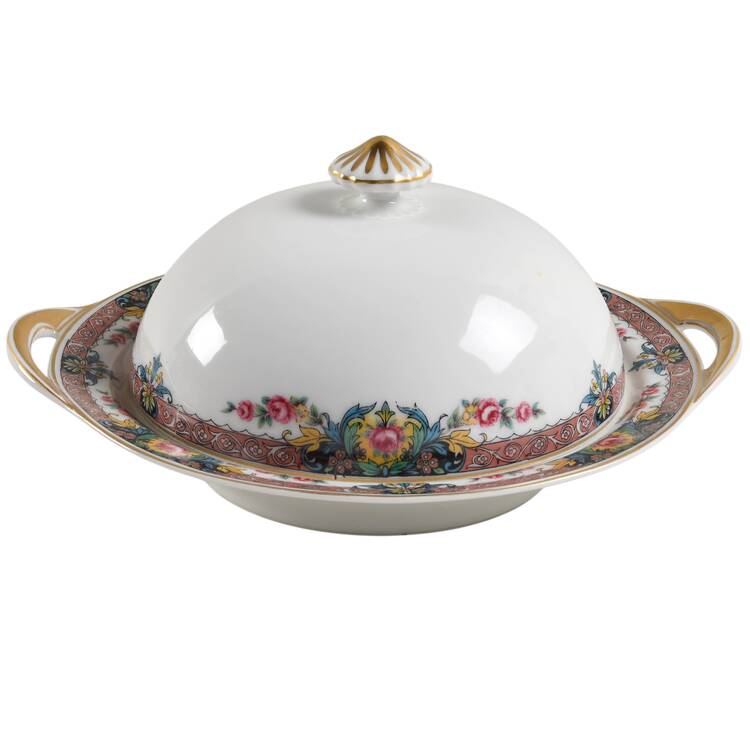 Geneva Round Covered Butter with Strainer