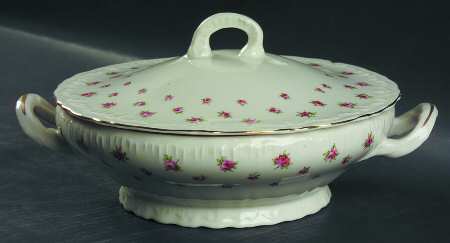 Georgia Round Covered Vegetable by Haviland