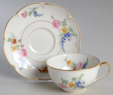Gladiola (White Background) Flat Cup & Saucer Set