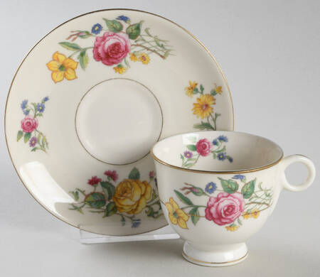 Glendale Footed Demitasse Cup & Saucer Set