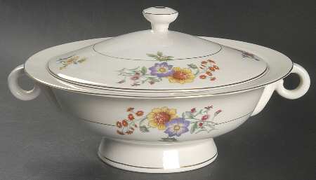 Glendale Round Covered Vegetable