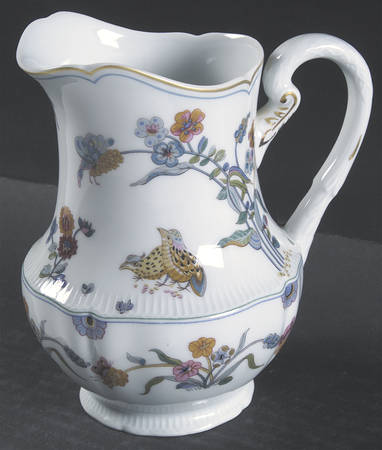 Golden Quail 32 Oz Pitcher