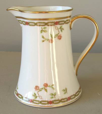 Schleiger 1094-1 Creamer