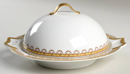 H152 Round Covered Butter with Strainer