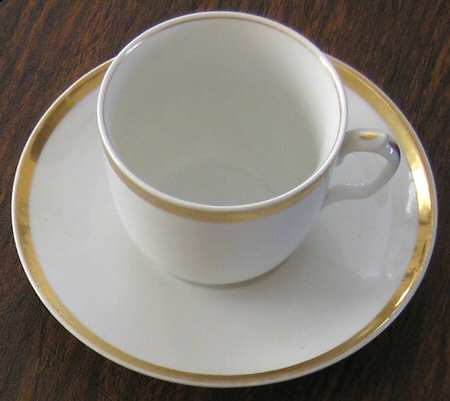 H167 Flat Cup & Saucer Set
