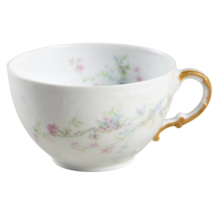H176 Footed Cup