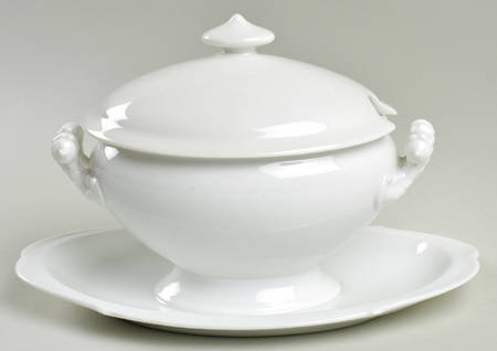 H20 Sauce Boat with Attached Underplate & Lid