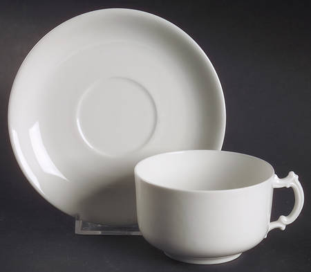 H20 Flat Cup & Saucer Set